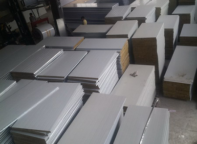 彩鋼（gāng）岩棉（mián）防（fáng）火夾芯板