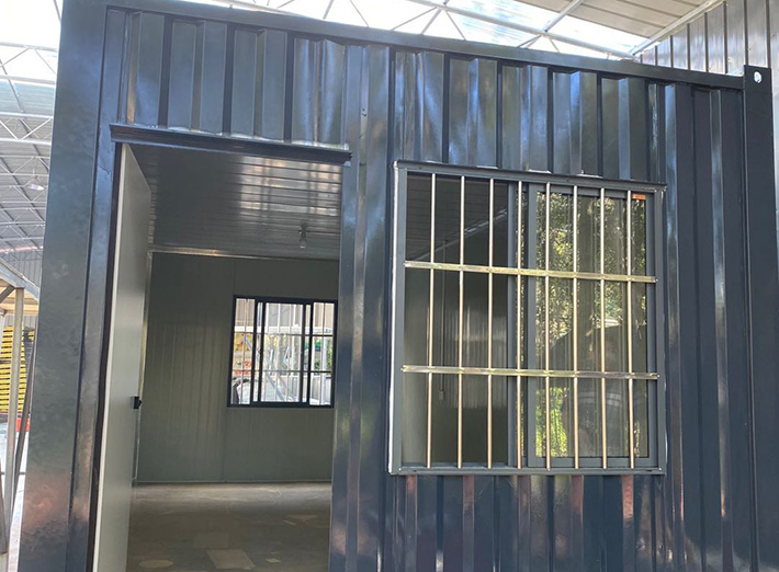 集（jí）裝箱010